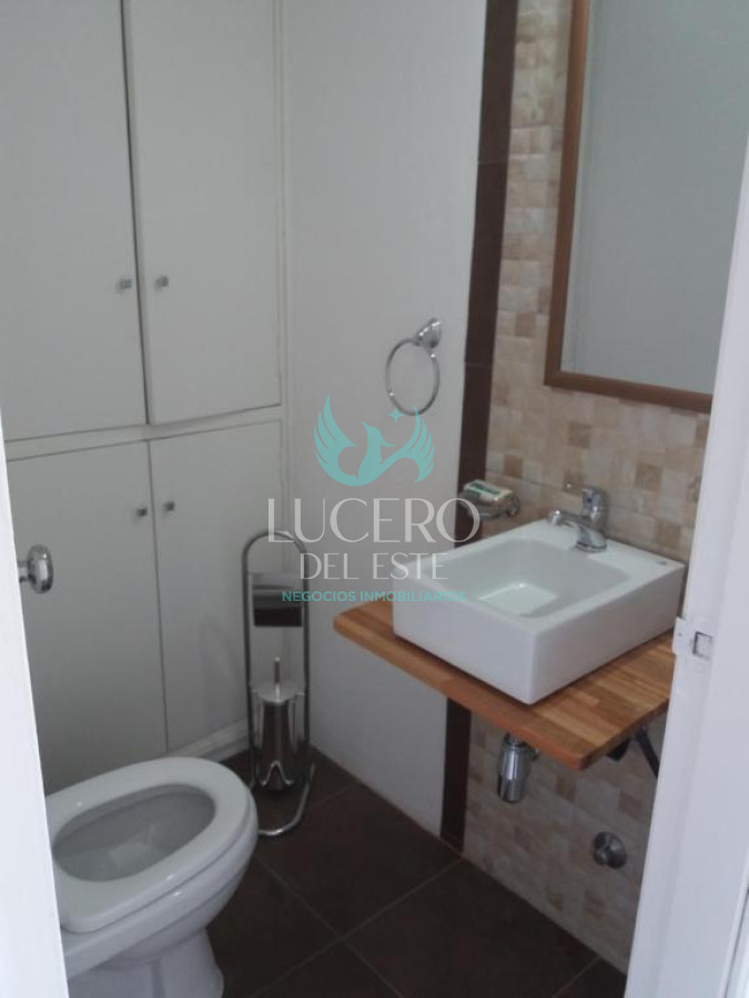 Apartamento ID.1241 - Alquiler Anual o Invernal Apartamento 2 dormitorios en Punta del este, Aidy Grill