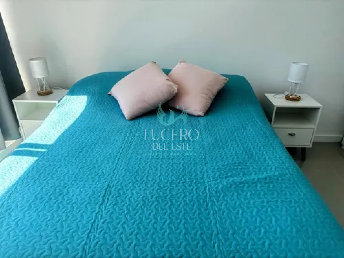 Apartamento ID.1531 - Alquiler Apartamento 1 dormitorio en Av. Roosevelt, Punta del este