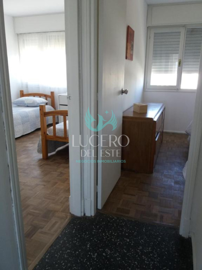 Apartamento ID.1241 - Alquiler Anual o Invernal Apartamento 2 dormitorios en Punta del este, Aidy Grill