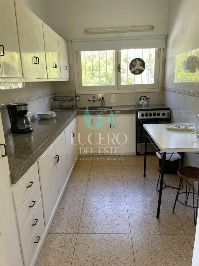 Casa ID.1544 - Alquiler hermosa casa 3 dormitorios 2 baños en Punta del este, San Rafael