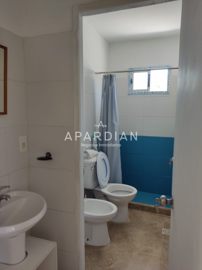 Casa ID.21097735 - Alquiler Casa 3 dormitorios 2 baños y amplio jardín en La Barra, El Tesoro