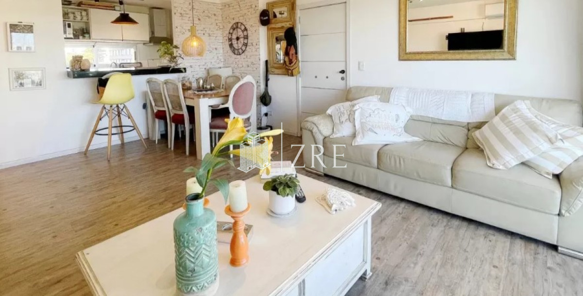 Apartamento ID.858 - Venta apartamento de 3 dormitorios 2 baños en zona Centro de Maldonado 