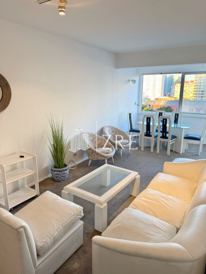 Apartamento ID.943 - Venta apartamento 1 dormitorio y medio en Punta del este, Primera línea