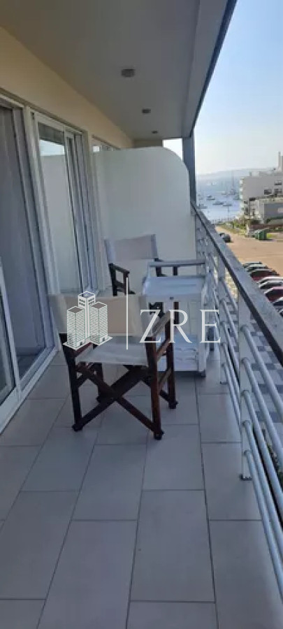 Apartamento ID.882 - Alquiler apartamento 3 dormitorios 2 baños en Punta del este, península