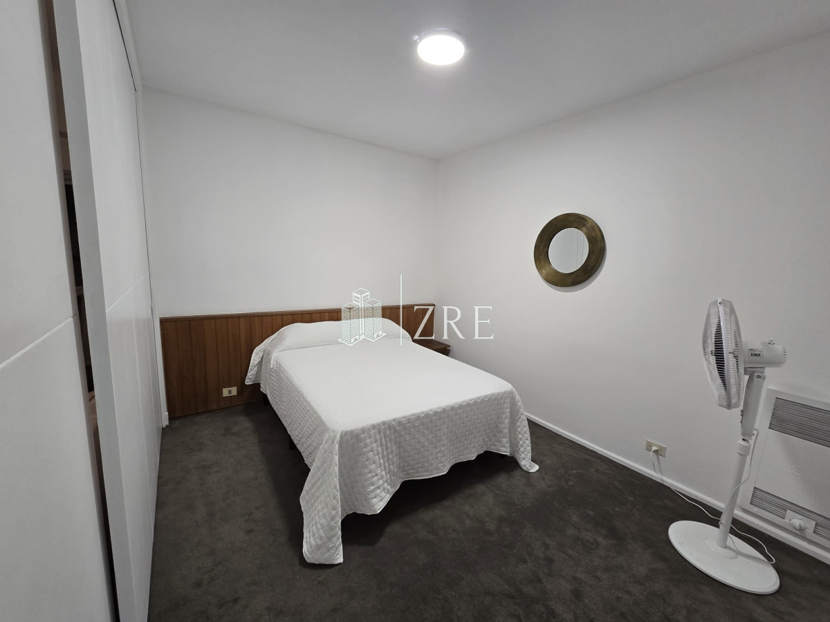 Apartamento ID.943 - Venta apartamento 1 dormitorio y medio en Punta del este, Primera línea