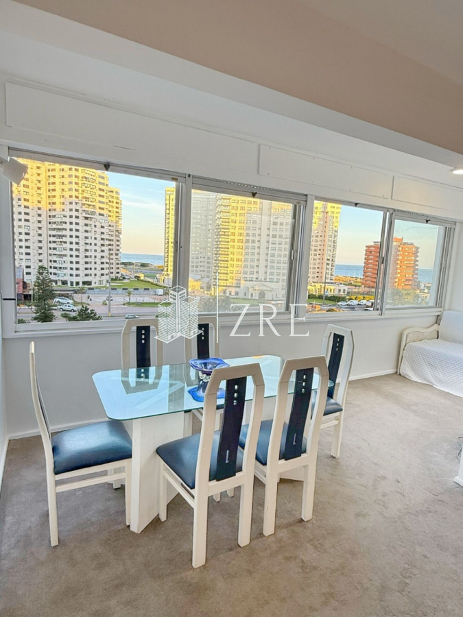 Apartamento ID.943 - Venta apartamento 1 dormitorio y medio en Punta del este, Primera línea
