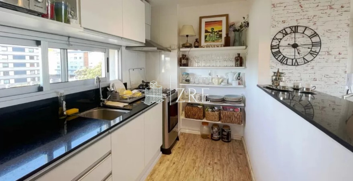 Apartamento ID.858 - Venta apartamento de 3 dormitorios 2 baños en zona Centro de Maldonado 