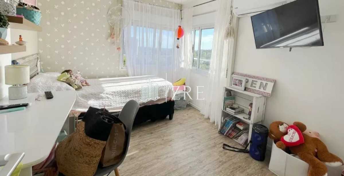 Apartamento ID.858 - Venta apartamento de 3 dormitorios 2 baños en zona Centro de Maldonado 