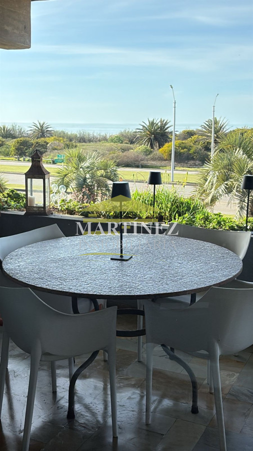 Apartamento ID.133 - Alquiler verano apartamento 4 dormitorios en Playa Brava, Punta del este