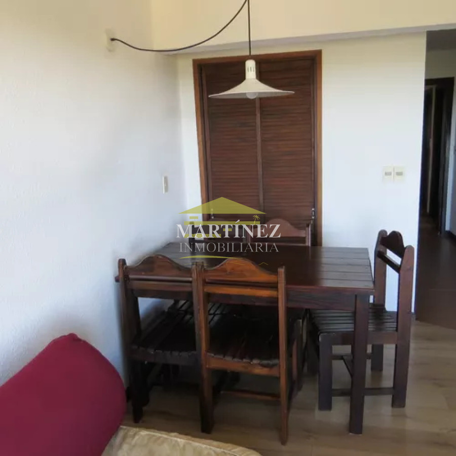 Apartamento ID.21 - Alquiler Apartamento 1 dormitorio, Vista al mar en Av. Roosevelt, Punta del este