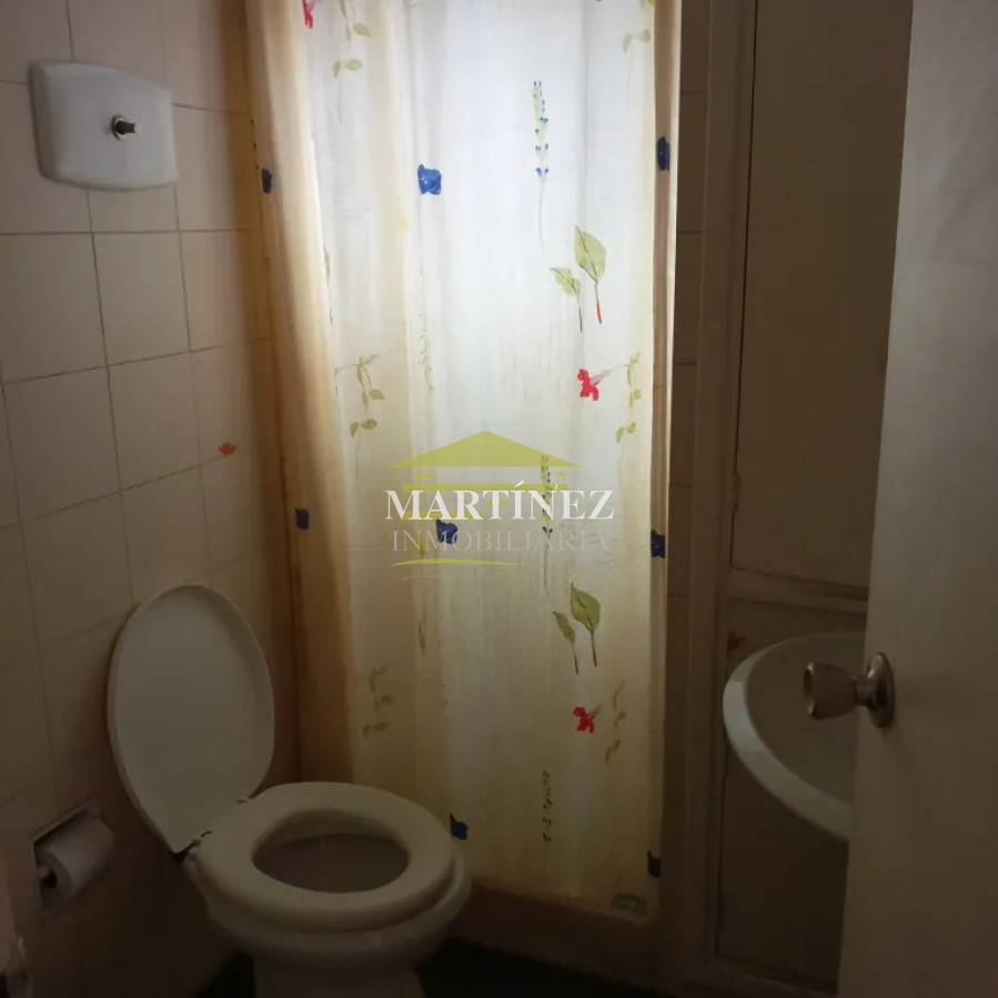 Apartamento ID.58 - Alquiler apartamento 1 dormitorio con Patio y Parrillero en Punta del este, Parada 7 Mansa