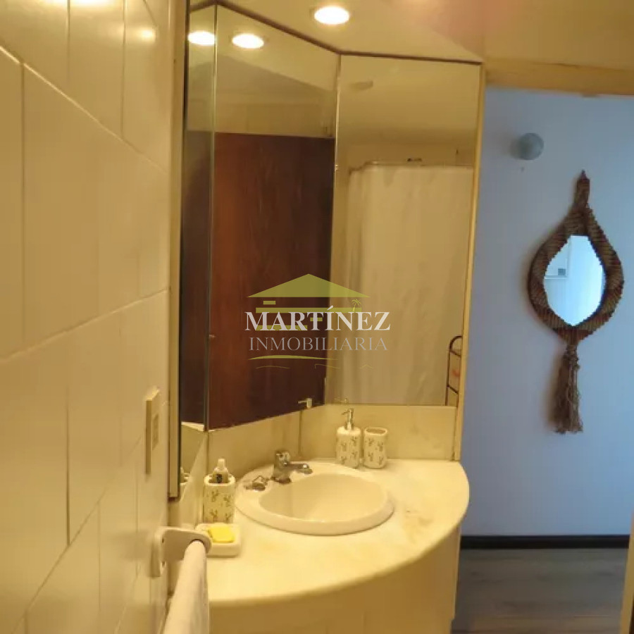 Apartamento ID.21 - Alquiler Apartamento 1 dormitorio, Vista al mar en Av. Roosevelt, Punta del este