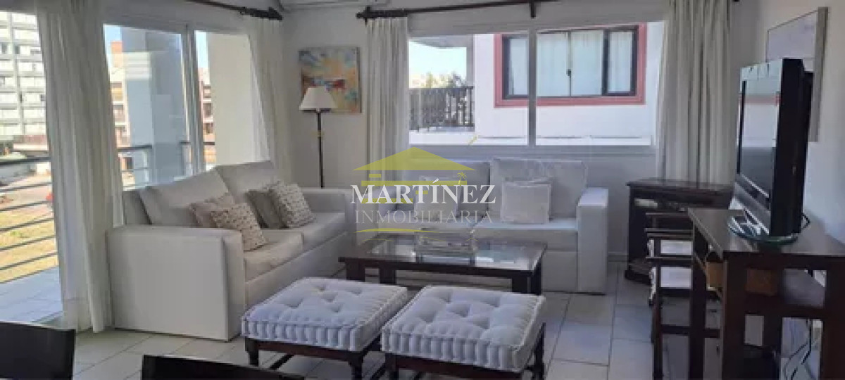 Apartamento ID.22 - Alquiler apartamento 3 dormitorios 2 baños en Punta del este, península