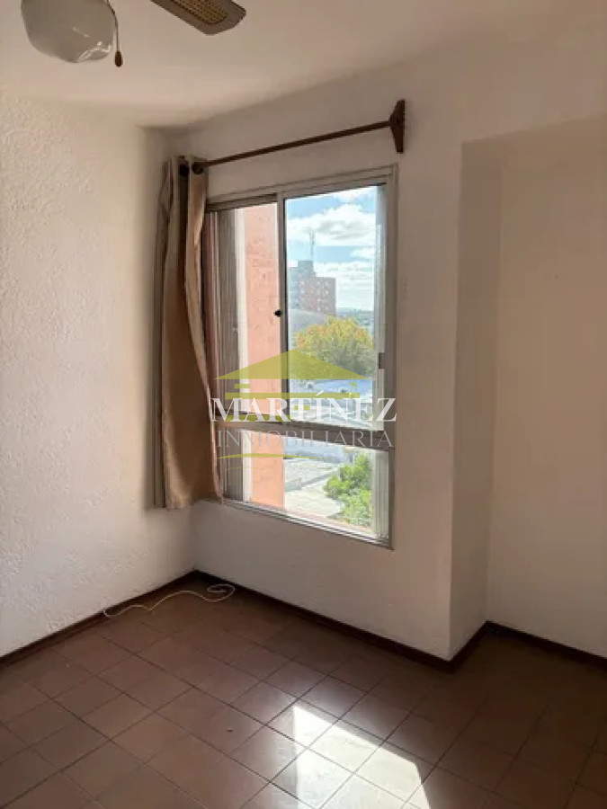 Apartamento ID.45 - Alquiler apartamento 2 dormitorios con garage Maldonado centro
