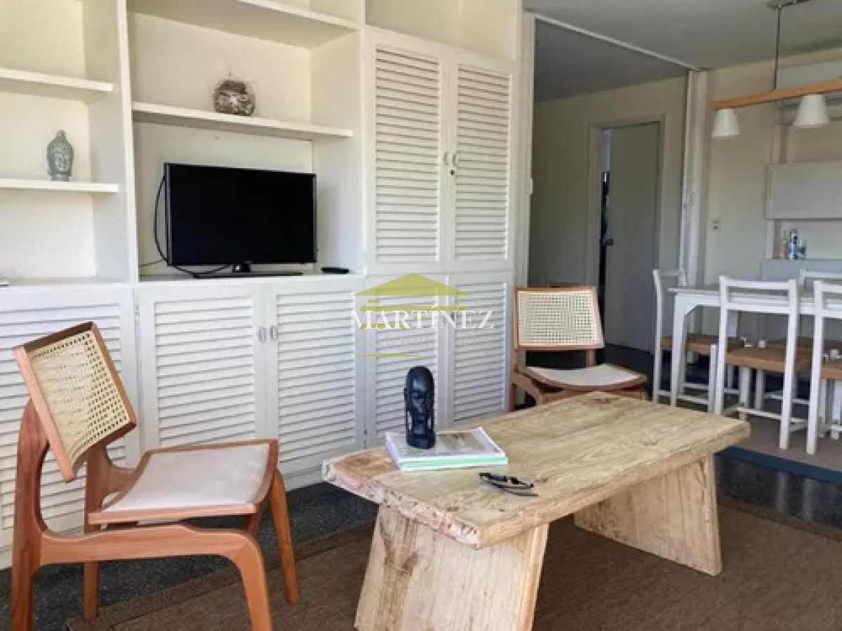 Apartamento ID.28 - Alquiler apartamento 2 dormitorio Playa mansa de Punta del este