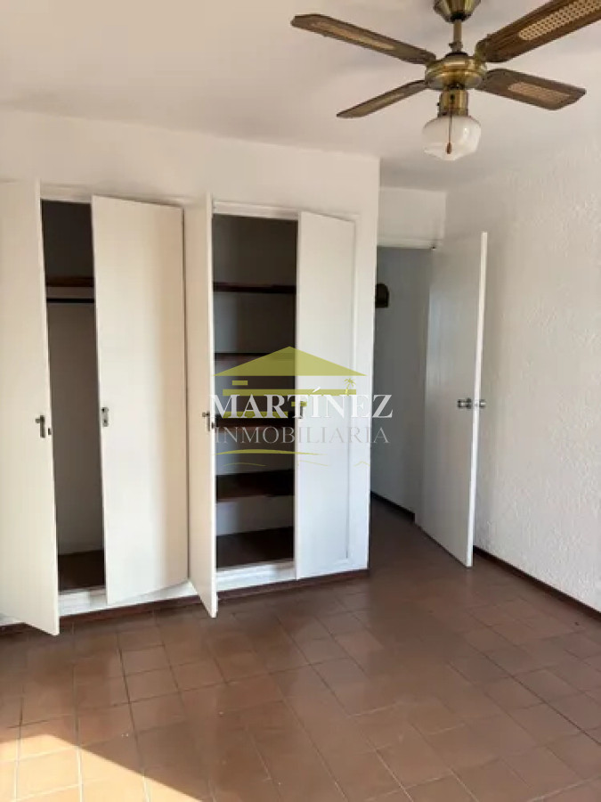 Apartamento ID.45 - Alquiler apartamento 2 dormitorios con garage Maldonado centro