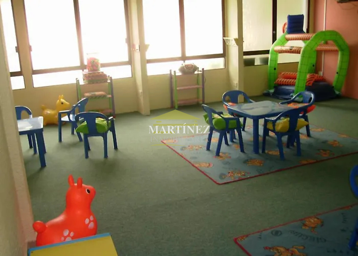 Apartamento ID.106 - Alquiler de verano apartamento 3 dormitorios en Punta del este, Parada 1 Brava