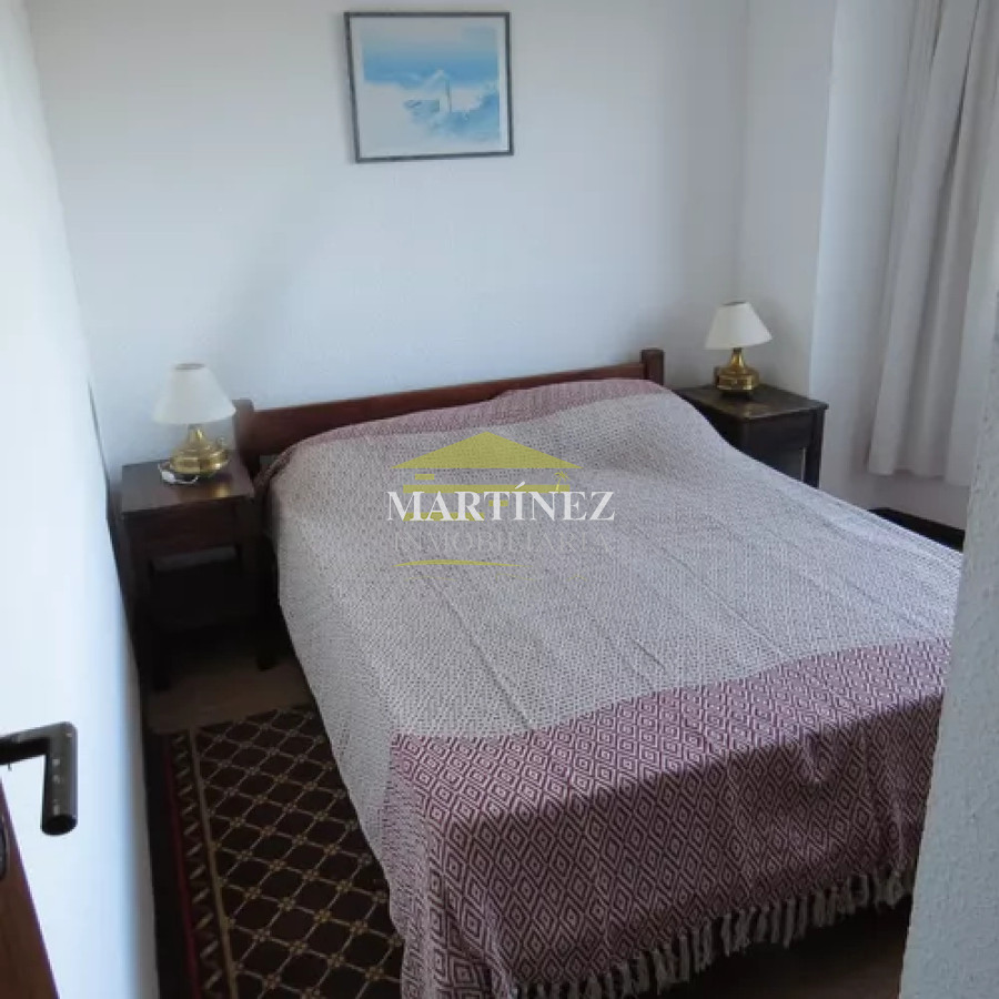 Apartamento ID.21 - Alquiler Apartamento 1 dormitorio, Vista al mar en Av. Roosevelt, Punta del este