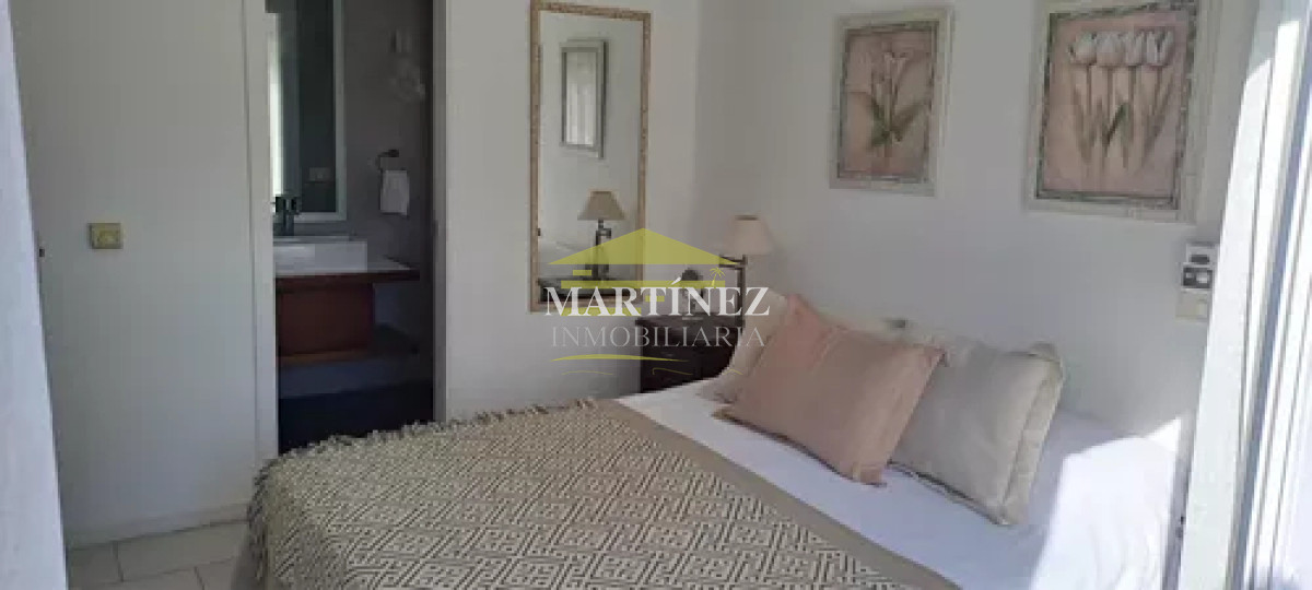 Apartamento ID.22 - Alquiler apartamento 3 dormitorios 2 baños en Punta del este, península