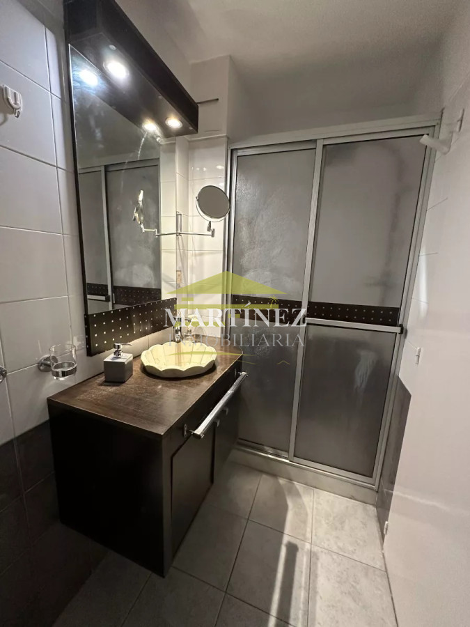 Apartamento ID.40 - Venta y Alquiler apartamento 2 dormitorios en Aidy Grill, Punta del este