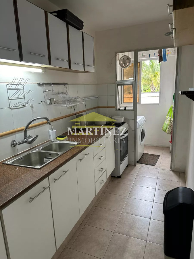 Apartamento ID.40 - Venta y Alquiler apartamento 2 dormitorios en Aidy Grill, Punta del este