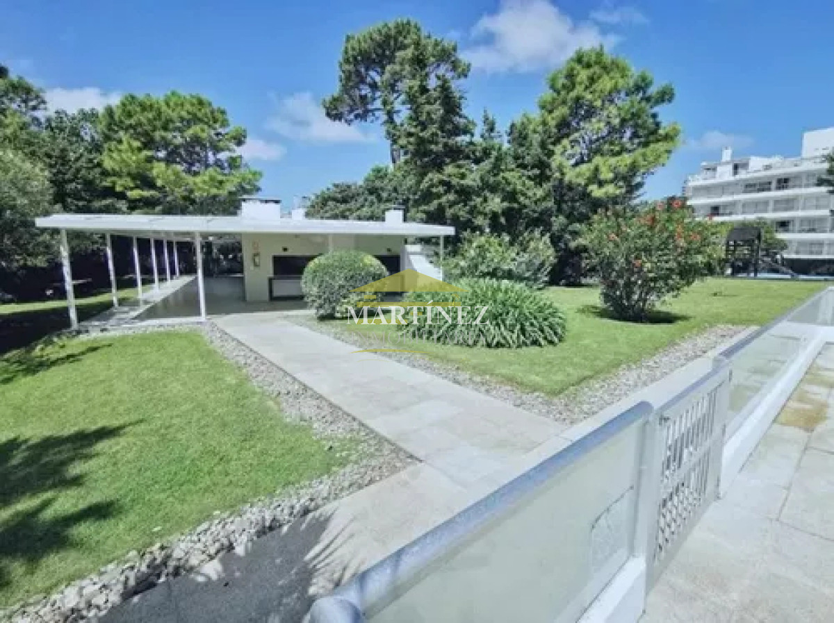 Apartamento ID.27 - Alquiler Departamento 1 Dormitorio Zona Aidy Grill Punta del este