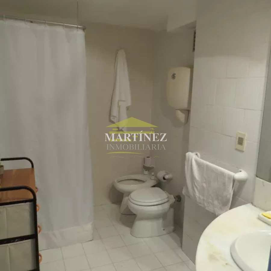 Apartamento ID.21 - Alquiler Apartamento 1 dormitorio, Vista al mar en Av. Roosevelt, Punta del este