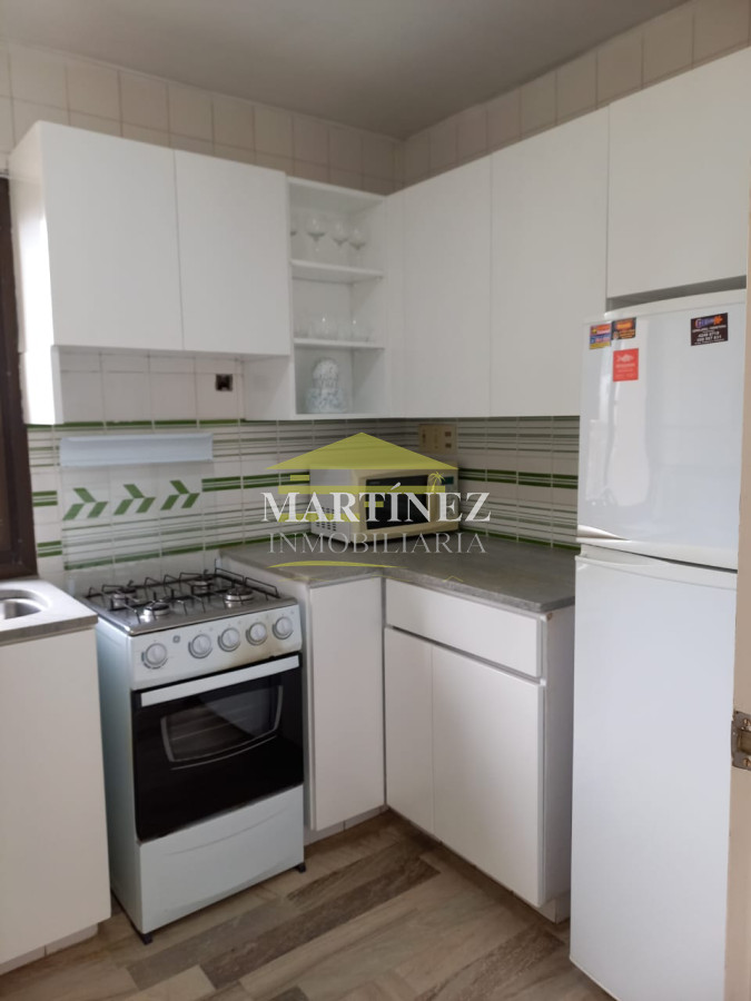 Apartamento ID.106 - Alquiler de verano apartamento 3 dormitorios en Punta del este, Parada 1 Brava