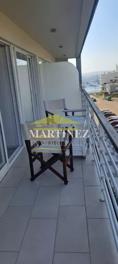 Apartamento ID.22 - Alquiler apartamento 3 dormitorios 2 baños en Punta del este, península