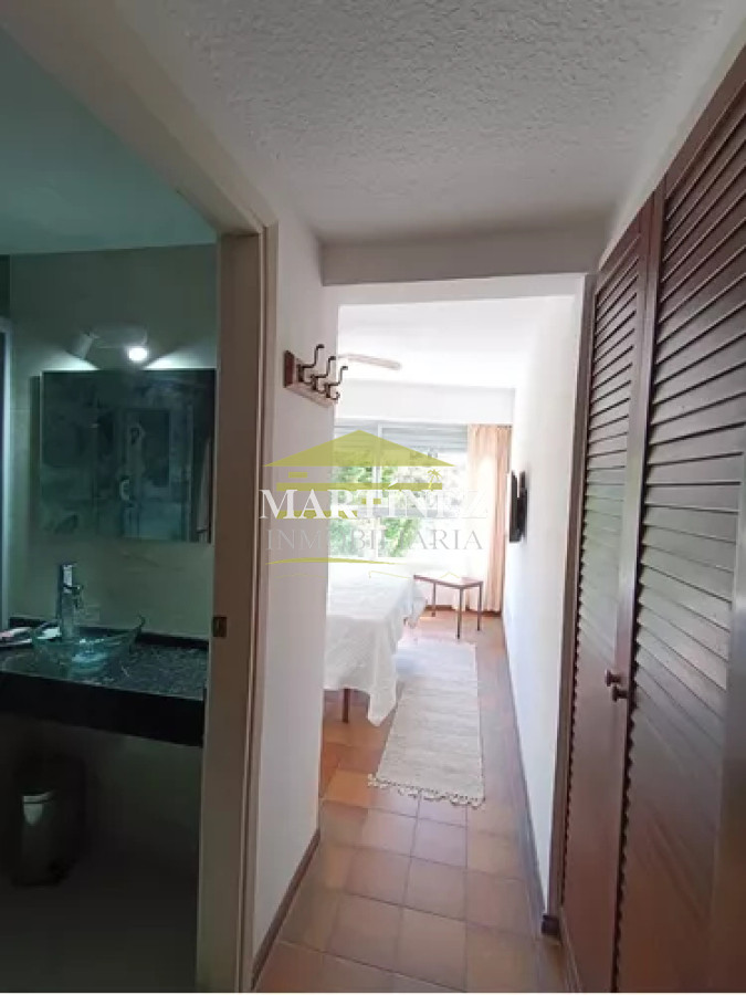Apartamento ID.37 - Alquiler apartamento 1 dormitorio con amenities en Av. Roosevelt, Punta del este