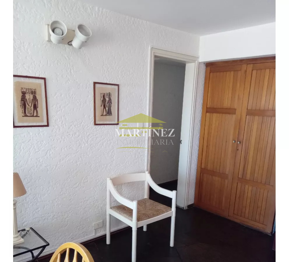 Apartamento ID.35 - Alquiler Apartamento en frente al mar 1 dormitorio en Península, Punta del este 