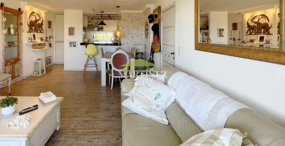 Apartamento ID.86 - Venta apartamento de 3 dormitorios 2 baños en zona Centro de Maldonado 