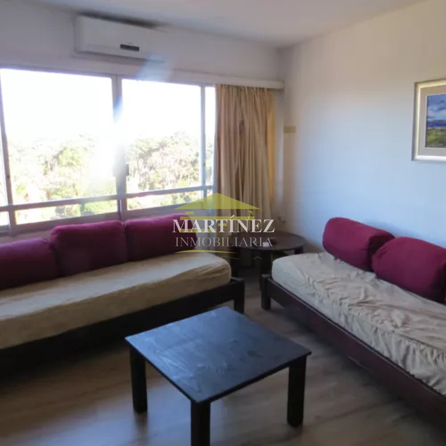 Apartamento ID.21 - Alquiler Apartamento 1 dormitorio, Vista al mar en Av. Roosevelt, Punta del este