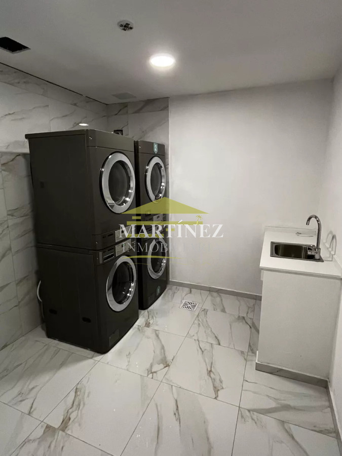 Apartamento ID.32 - Alquiler Apartamento Av. Roosevelt, Punta del este 1 Dorm Con Amenities