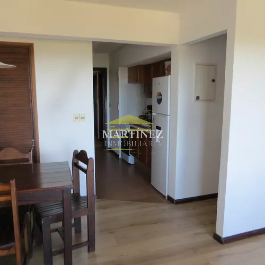 Apartamento ID.21 - Alquiler Apartamento 1 dormitorio, Vista al mar en Av. Roosevelt, Punta del este