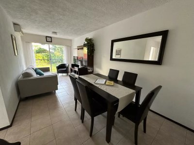 Venta y Alquiler apartamento 2 dormitorios en Aidy Grill, Punta del este