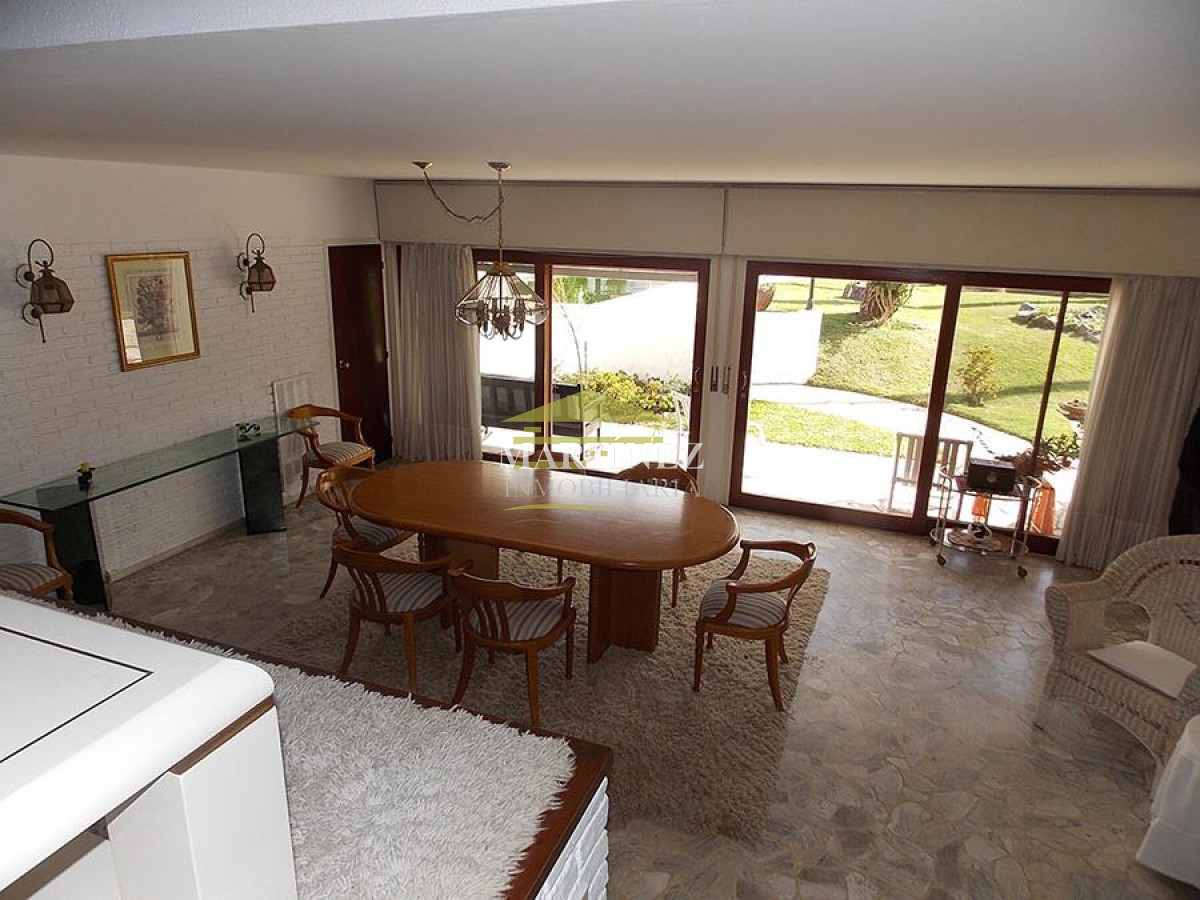 Casa ID.10 - Gran Casa en alquiler a metros del mar en Punta del este