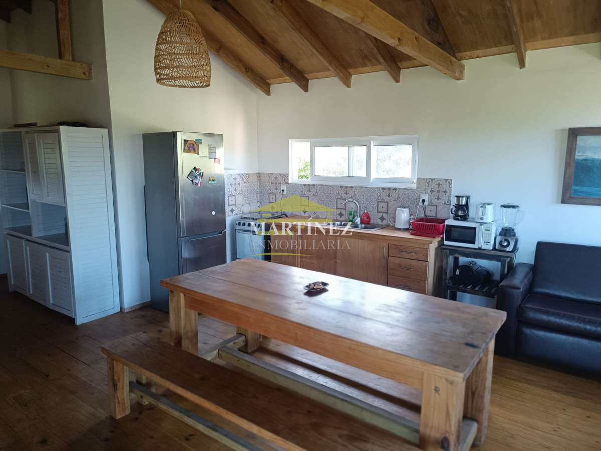 Casa ID.33 - Alquiler linda cabaña 2 dormitorios con patio en La Bota, Manantiales