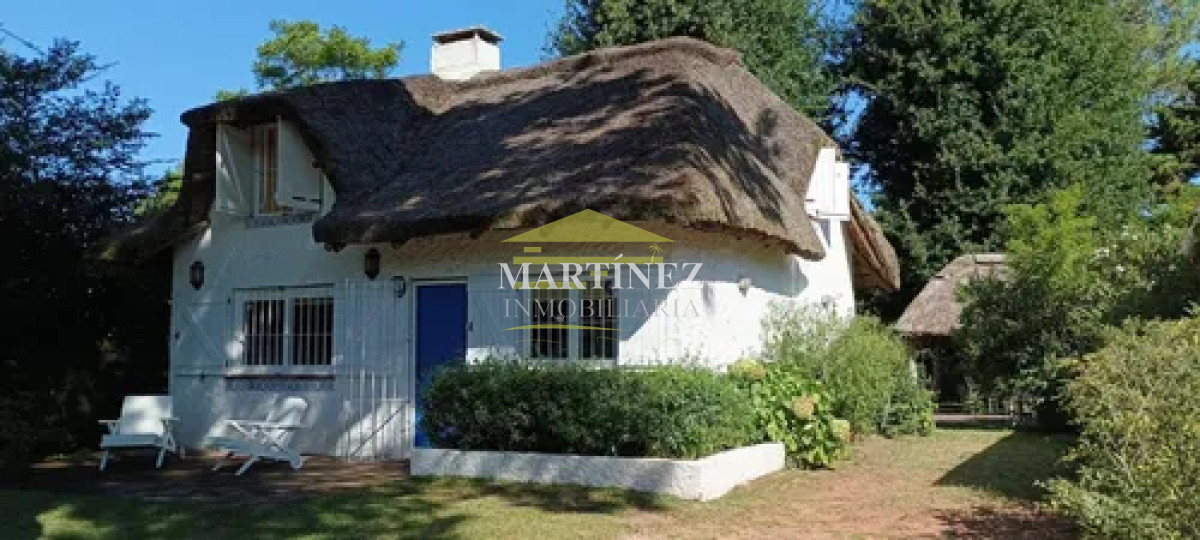 Casa ID.43 - Alquiler hermosa casa 3 dormitorios 2 baños en Punta del este, Rincón del Indio