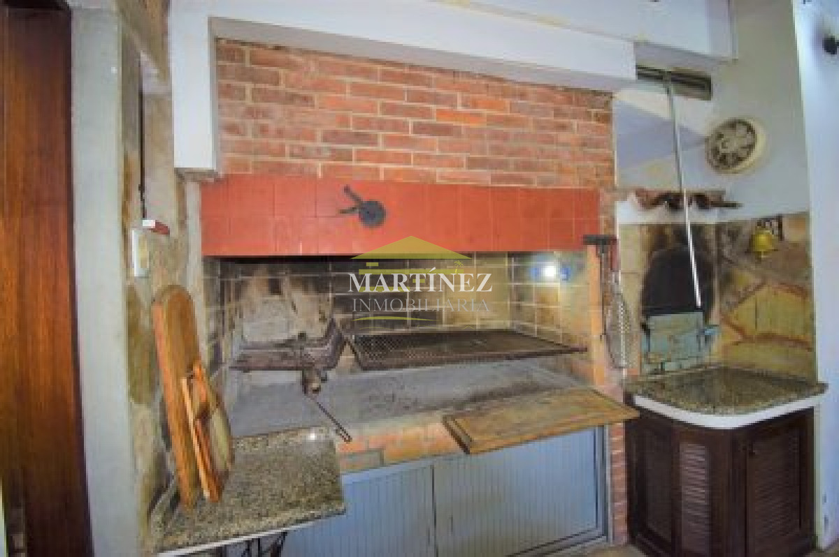 Casa ID.20 - Alquiler Hermosa casa a metros del mar en Punta del este, Parada 10