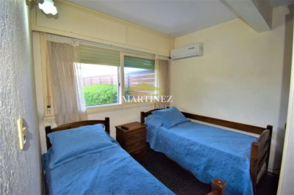 Casa ID.20 - Alquiler Hermosa casa a metros del mar en Punta del este, Parada 10