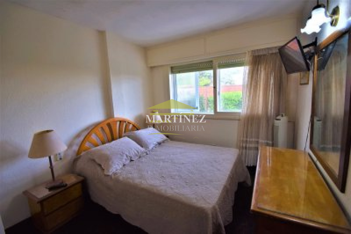 Casa ID.20 - Alquiler Hermosa casa a metros del mar en Punta del este, Parada 10