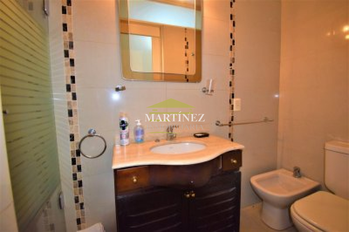 Casa ID.20 - Alquiler Hermosa casa a metros del mar en Punta del este, Parada 10