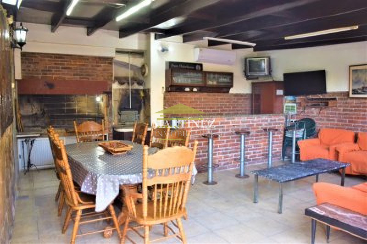 Casa ID.20 - Alquiler Hermosa casa a metros del mar en Punta del este, Parada 10