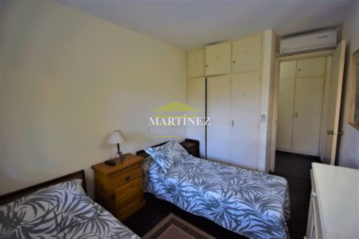 Casa ID.20 - Alquiler Hermosa casa a metros del mar en Punta del este, Parada 10