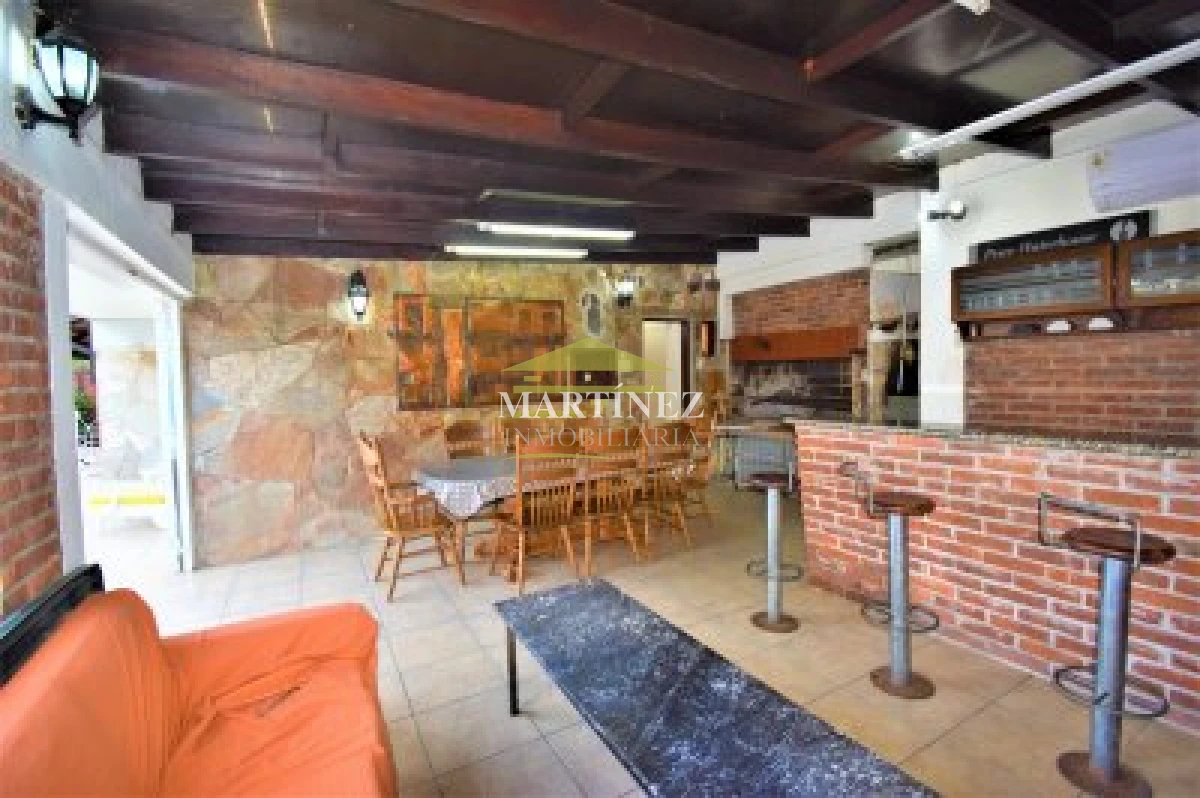 Casa ID.20 - Alquiler Hermosa casa a metros del mar en Punta del este, Parada 10