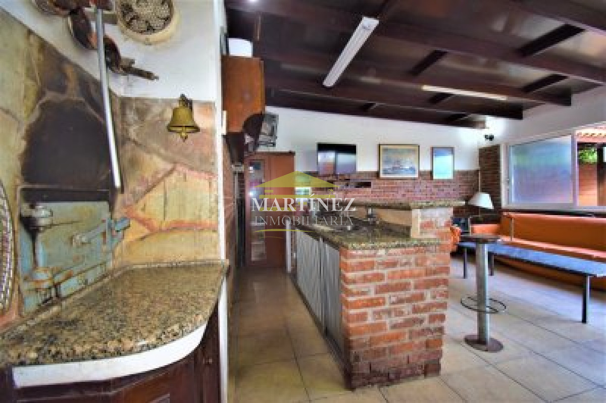 Casa ID.20 - Alquiler Hermosa casa a metros del mar en Punta del este, Parada 10