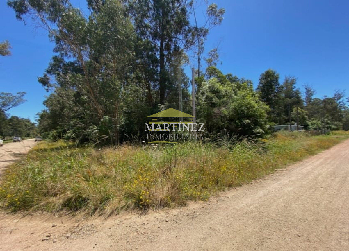 Terreno ID.14 - Venta Terreno Esquinero de 1028m2 situado en Ocean Park