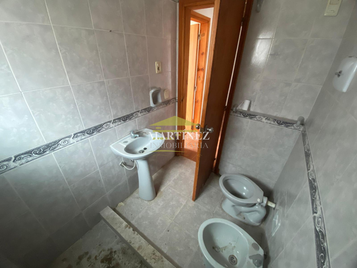 Terreno ID.8 - Venta Terreno 1056m2 en centro Maldonado en estratégica avenida 