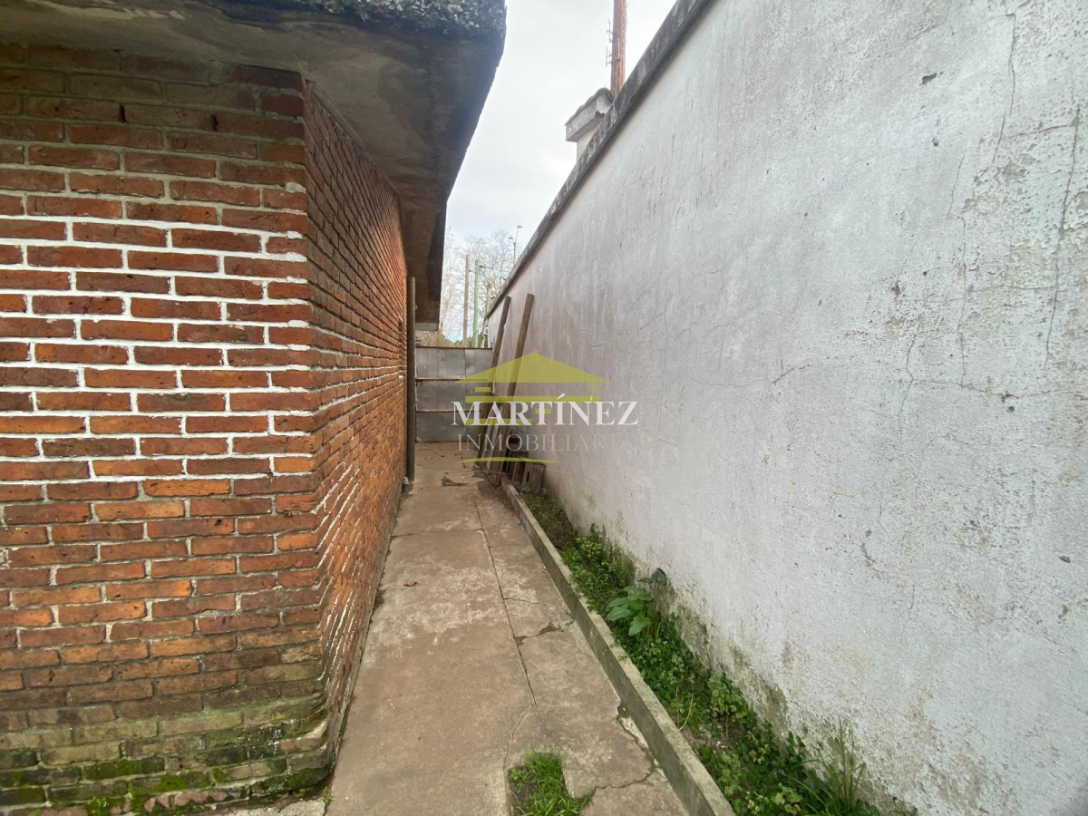 Terreno ID.8 - Venta Terreno 1056m2 en centro Maldonado en estratégica avenida 